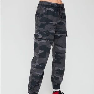TNA Camo Cargo Pant